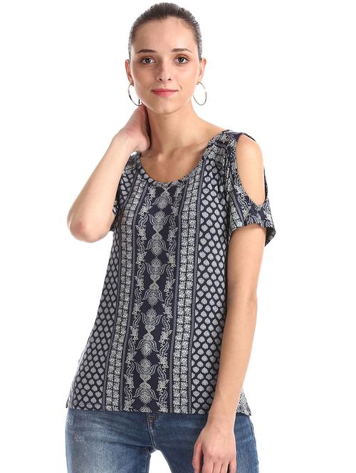 cold shoulder printed top - 18464600 - Very Small Image - 1