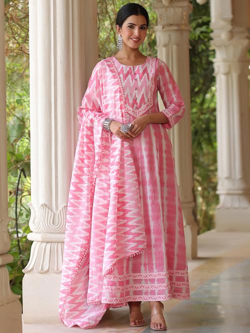 ikat print flared gown with dupatta - 18469160 - Very Small Image - 1