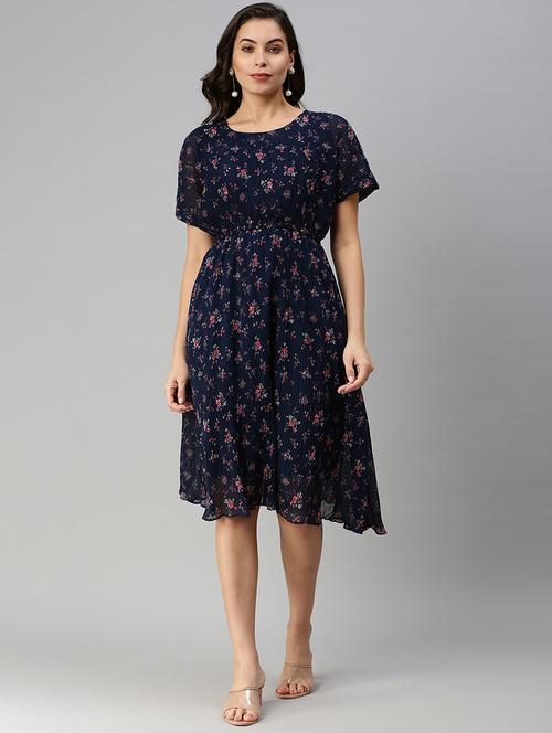 round neck floral blouson dress - 18480211 - Very Small Image - 1