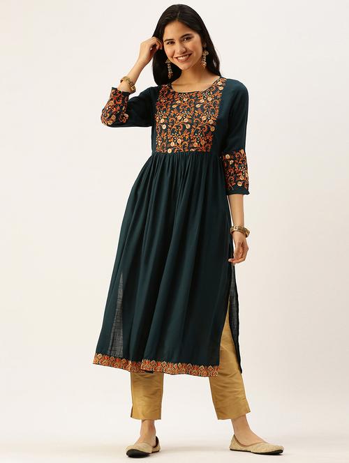 embroidered side slit kurta - 18480656 - Very Small Image - 1