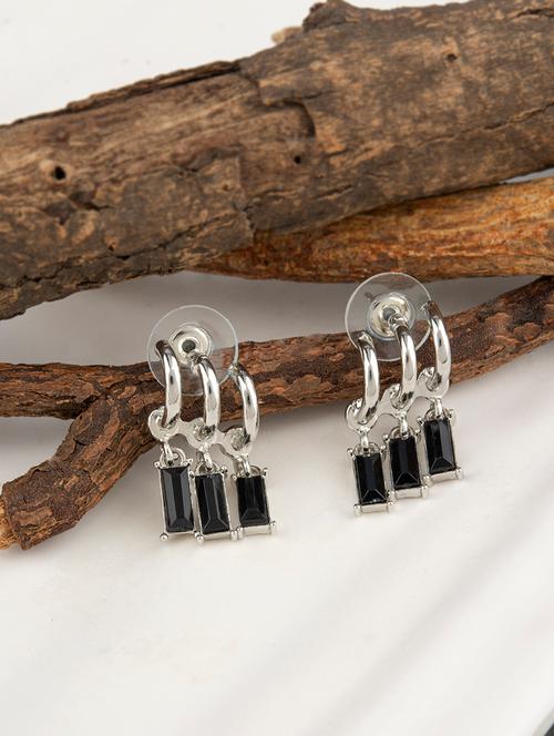 silver brass studs earring - 18498438 - Very Small Image - 1