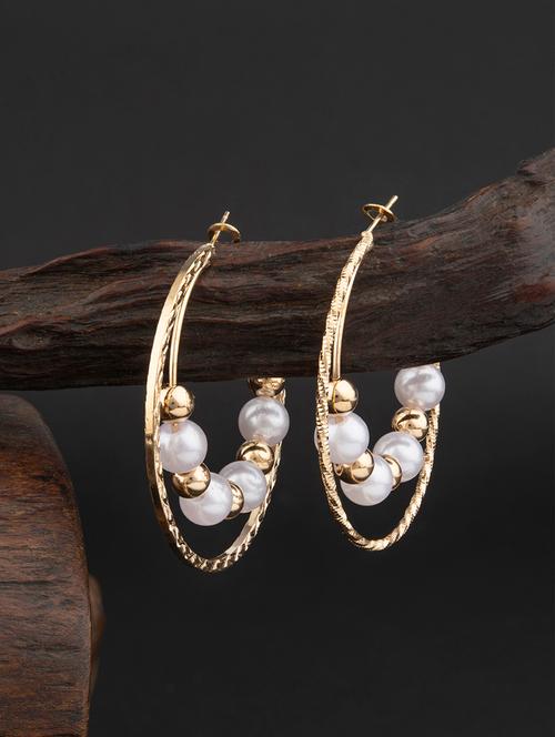 contemporary golden plated embellished with pearl hoop earring - 18498462 - Very Small Image - 1