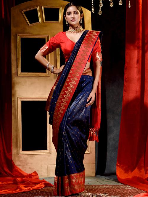 self design woven saree with blouse - 18499170 - Very Small Image - 1