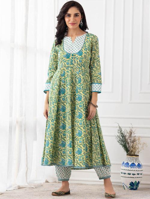 floral suit set - 18507791 - Very Small Image - 1