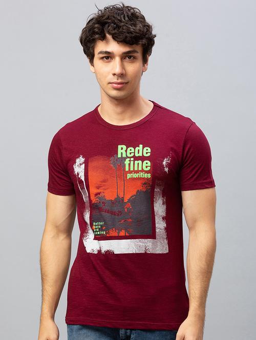 maroon round neck front printed t-shirt - 18507841 - Very Small Image - 1