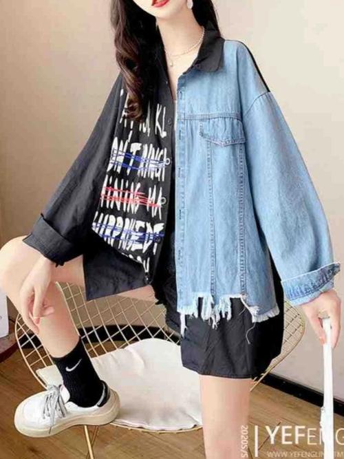 imported color blocked polyster + denim - 18515684 - Very Small Image - 1