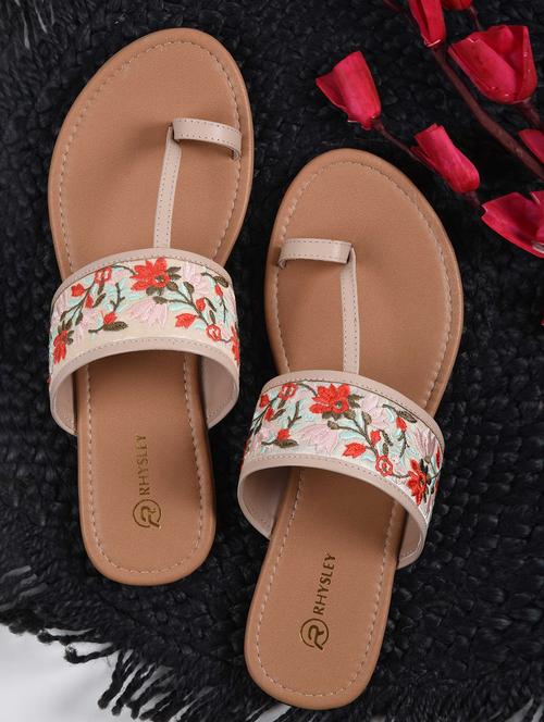 women embroidered one toe sandal - 18532801 - Very Small Image - 1