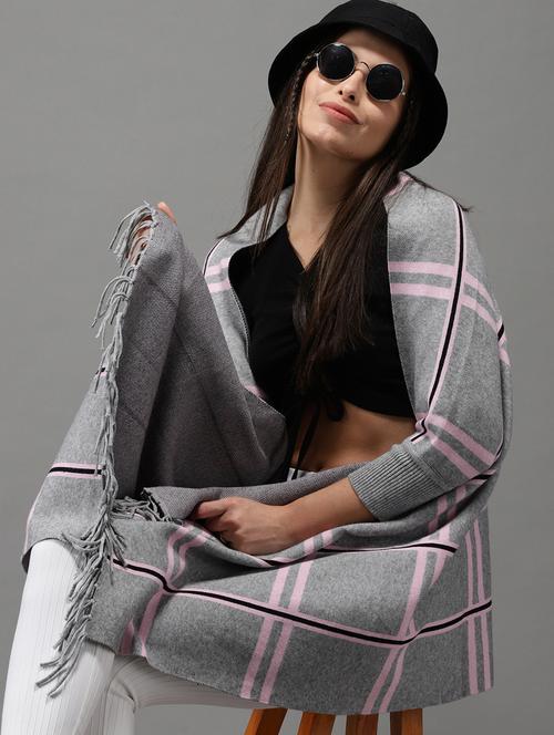 fringed hem checkered poncho - 18545238 - Very Small Image - 1