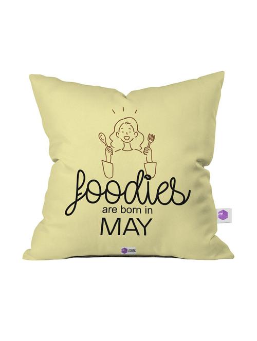 august borns are lazy printed cushion cover - 18556532 - Very Small Image - 1