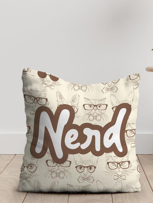 crazy corner printed cushion - 18569244 - Very Small Image - 1