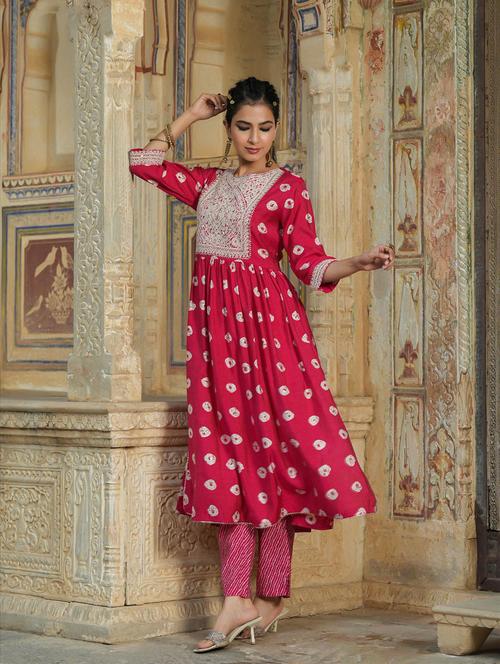 embroidered yoke kurta pant set - 18576076 - Very Small Image - 1