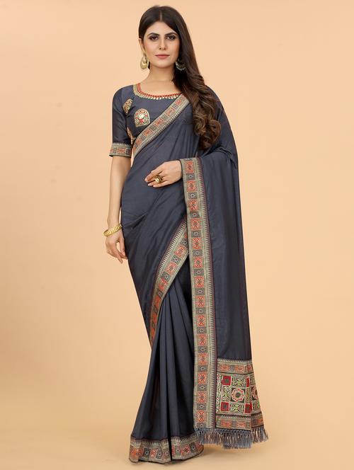 solid bordered saree with blouse - 18583507 - Very Small Image - 1