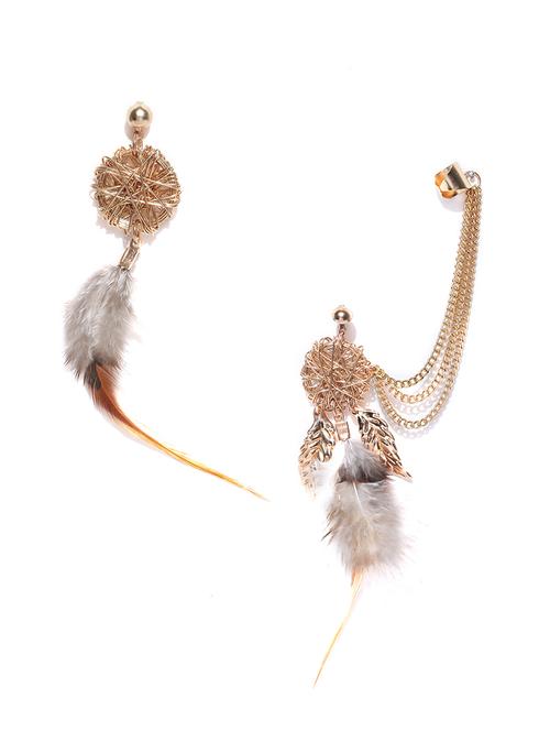 gold metal earcuff earring - 18584993 - Very Small Image - 1
