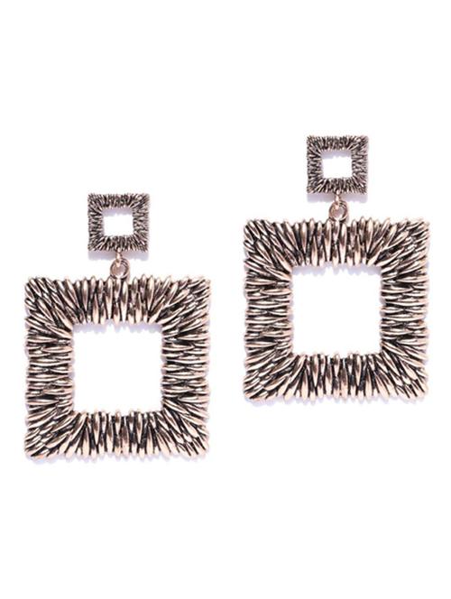gold metal drop earring - 18585246 - Very Small Image - 1