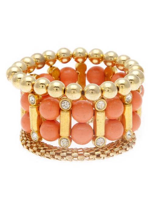 gold metal bracelet - 18585956 - Very Small Image - 1