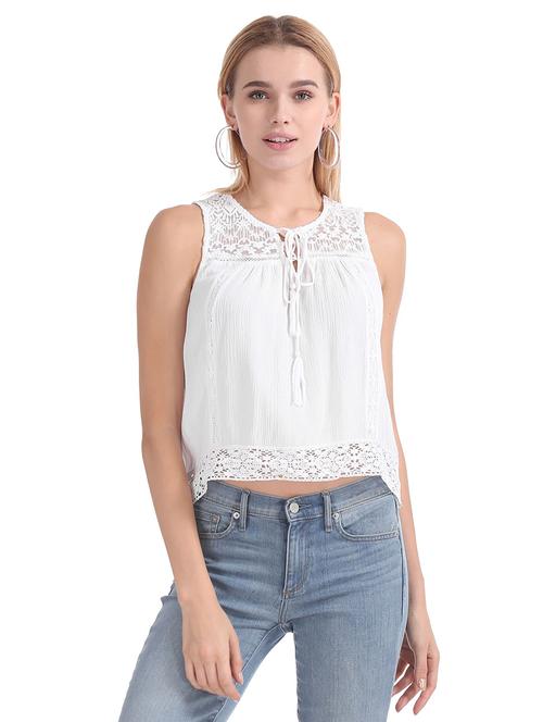 tie up neck solid crop top - 18586738 - Very Small Image - 1