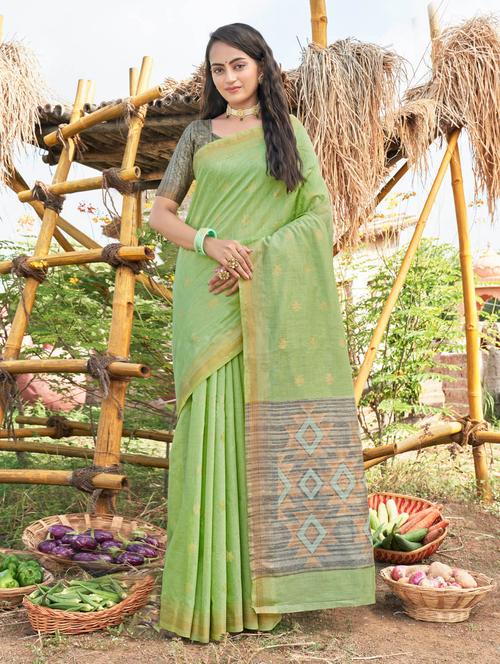 self design woven saree with blouse - 18589809 - Very Small Image - 1