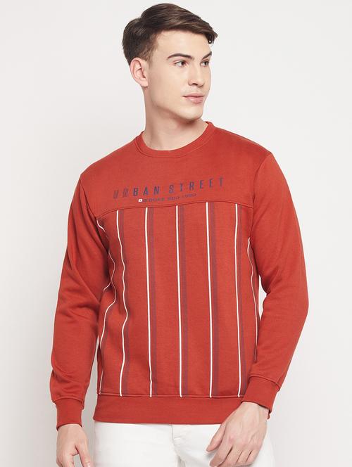 crew neck front print sweatshirt - 18591536 - Very Small Image - 1