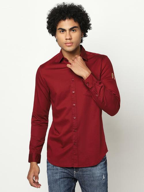 maroon solid casual shirt - 18603857 - Very Small Image - 1