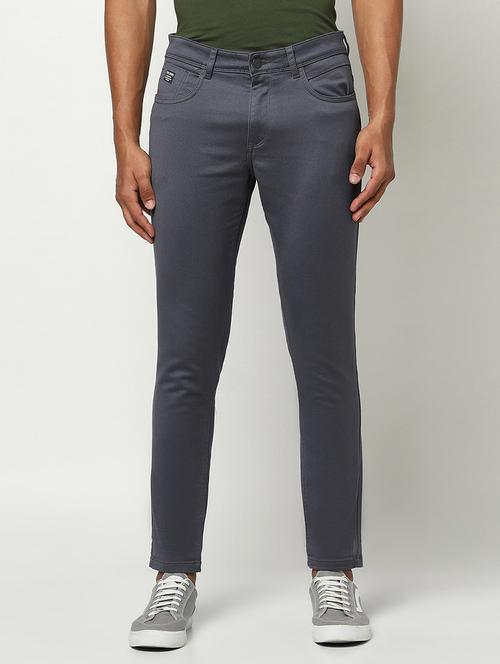 light washed denim jean - 18603904 - Very Small Image - 1