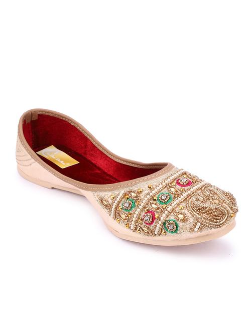 women embellished slip on mojaris - 18634477 - Very Small Image - 1