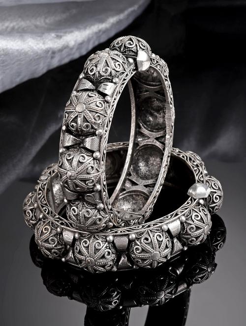 oxidised silver antique dome shape openable bangle - 18635670 - Very Small Image - 1
