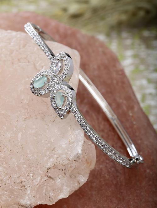 green metal bangle - 18635695 - Very Small Image - 1