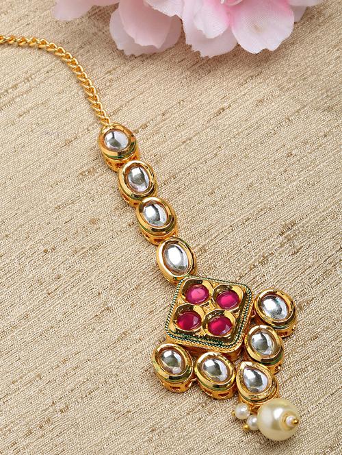 red metal maang teekas & passa - 18636098 - Very Small Image - 1