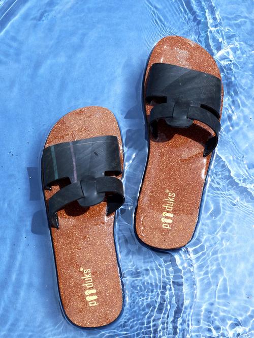 women solid slip on sandal - 18637005 - Very Small Image - 1