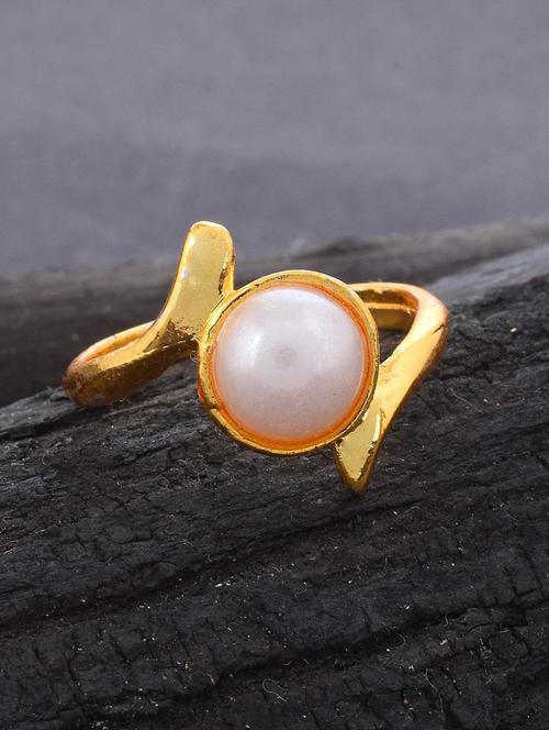 gold brass finger ring - 18637686 - Very Small Image - 1