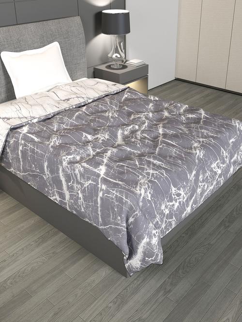 home plus studio microfibre 150 gsm reversible single bed comforter all-weatherblanket light weight quilt duvet, white & grey - 18640213 - Very Small Image - 1