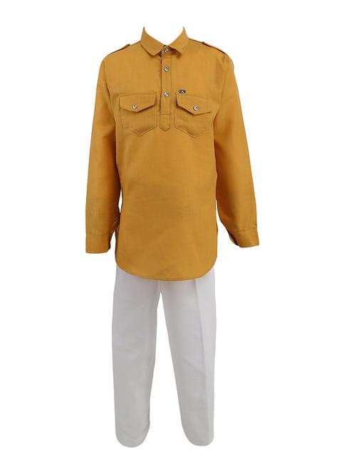 yellow solids cotton kurta sets - 18677823 - Very Small Image - 1