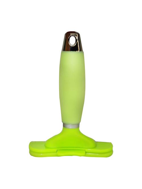 green plastic pet comb brush - 18696937 - Very Small Image - 1
