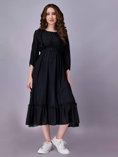 round neck solid maxi dress - 18699861 - Very Small Image - 1