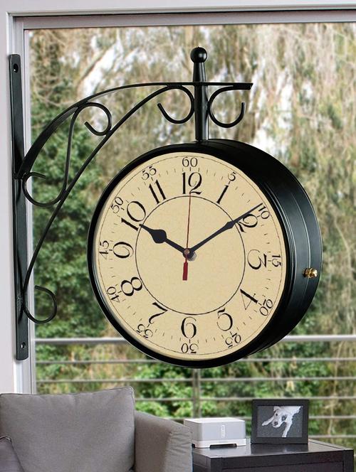 vintage double sided station wall clock - 18719737 - Very Small Image - 1