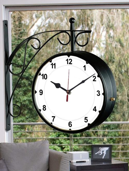 vintage double sided station wall clock - 18719758 - Very Small Image - 1