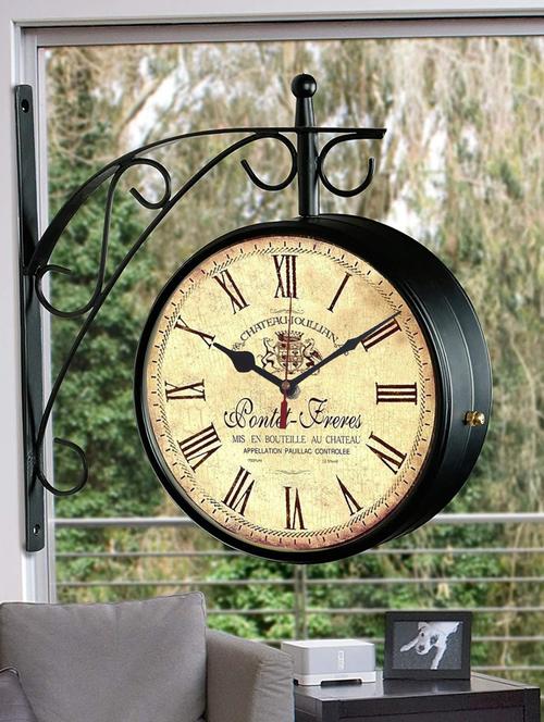 vintage double sided station wall clock - 18719766 - Very Small Image - 1