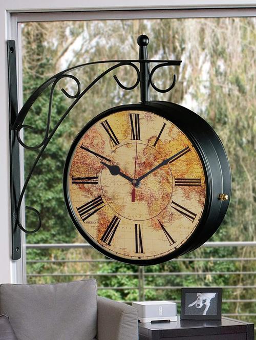 vintage double sided station wall clock - 18719777 - Very Small Image - 1