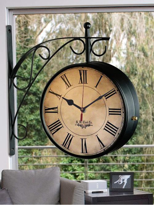 vintage double sided station wall clock - 18719788 - Very Small Image - 1