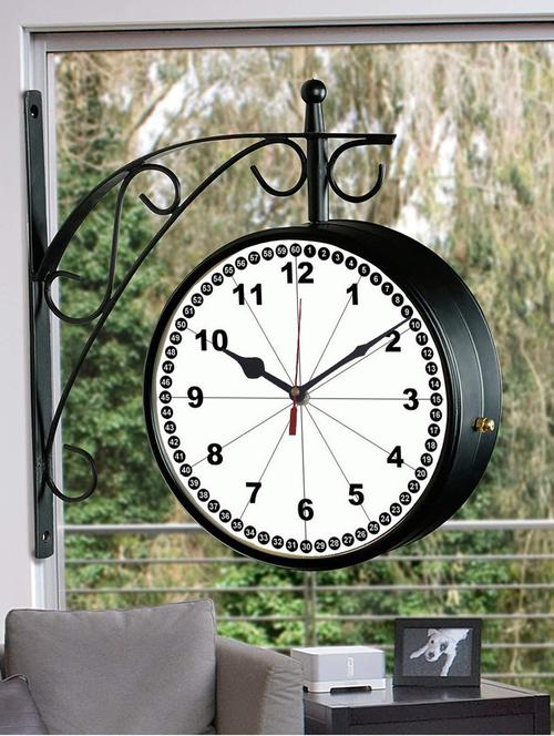 vintage double sided station wall clock - 18719810 - Very Small Image - 1