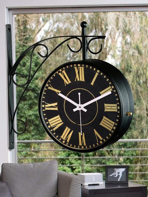 vintage double sided station wall clock - 18719816 - Very Small Image - 1