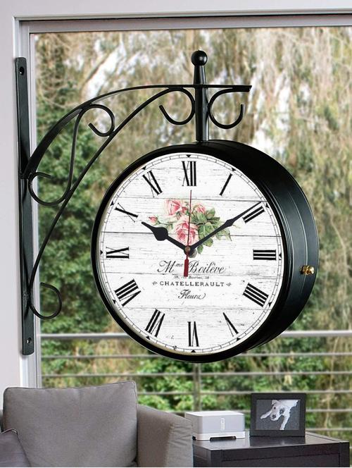 vintage double sided station wall clock - 18719817 - Very Small Image - 1