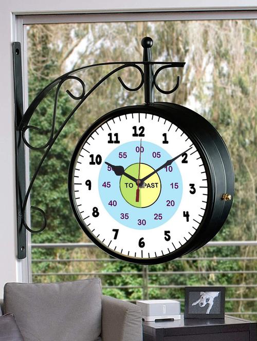 vintage double sided station wall clock - 18719840 - Very Small Image - 1