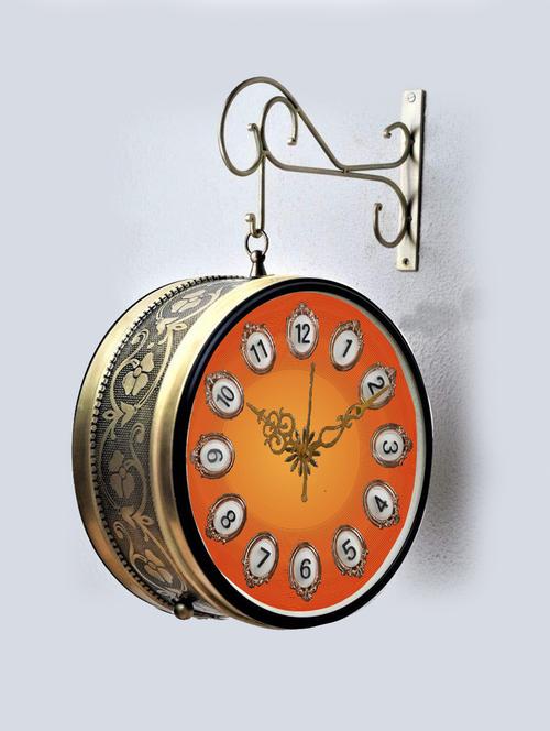 vintage double sided station wall clock - 18719897 - Very Small Image - 1