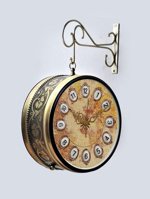vintage double sided station wall clock - 18719952 - Very Small Image - 1