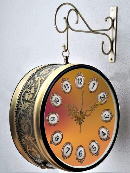 vintage double sided station clock - 18720165 - Very Small Image - 1