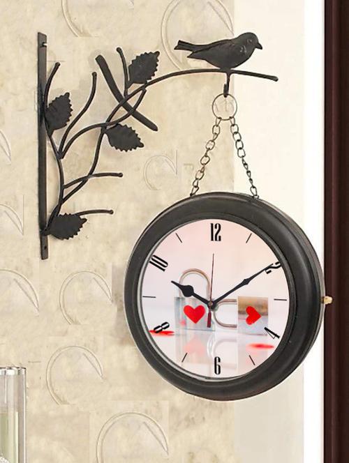 round shape digital display wall clock - 18720367 - Very Small Image - 1