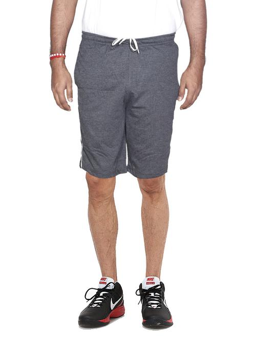 mid rise solid shorts - 18722930 - Very Small Image - 1