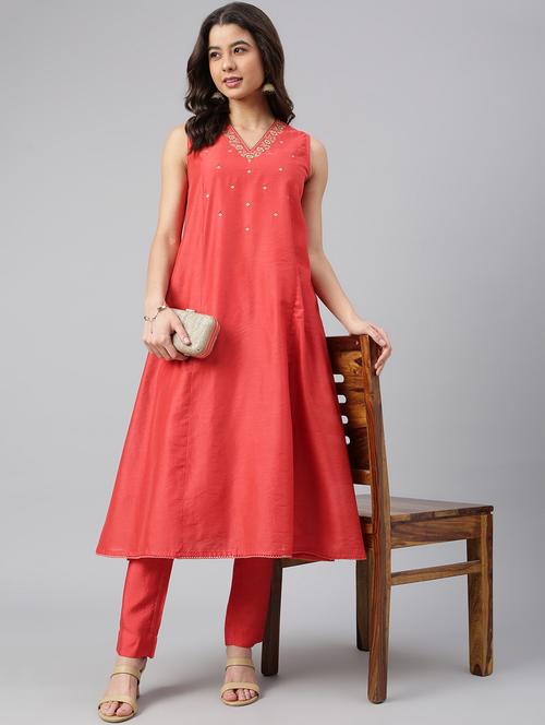 janasya red poly silk embellished kurta with pant - 18756802 - Very Small Image - 1