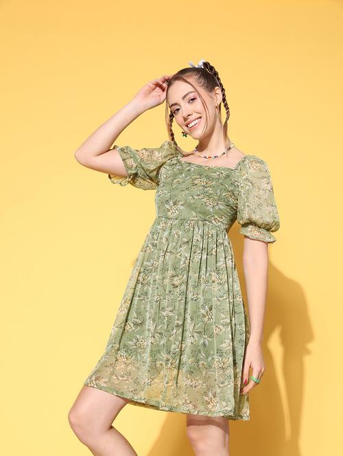 women's fit & flare floral dress - 18765489 - Very Small Image - 1